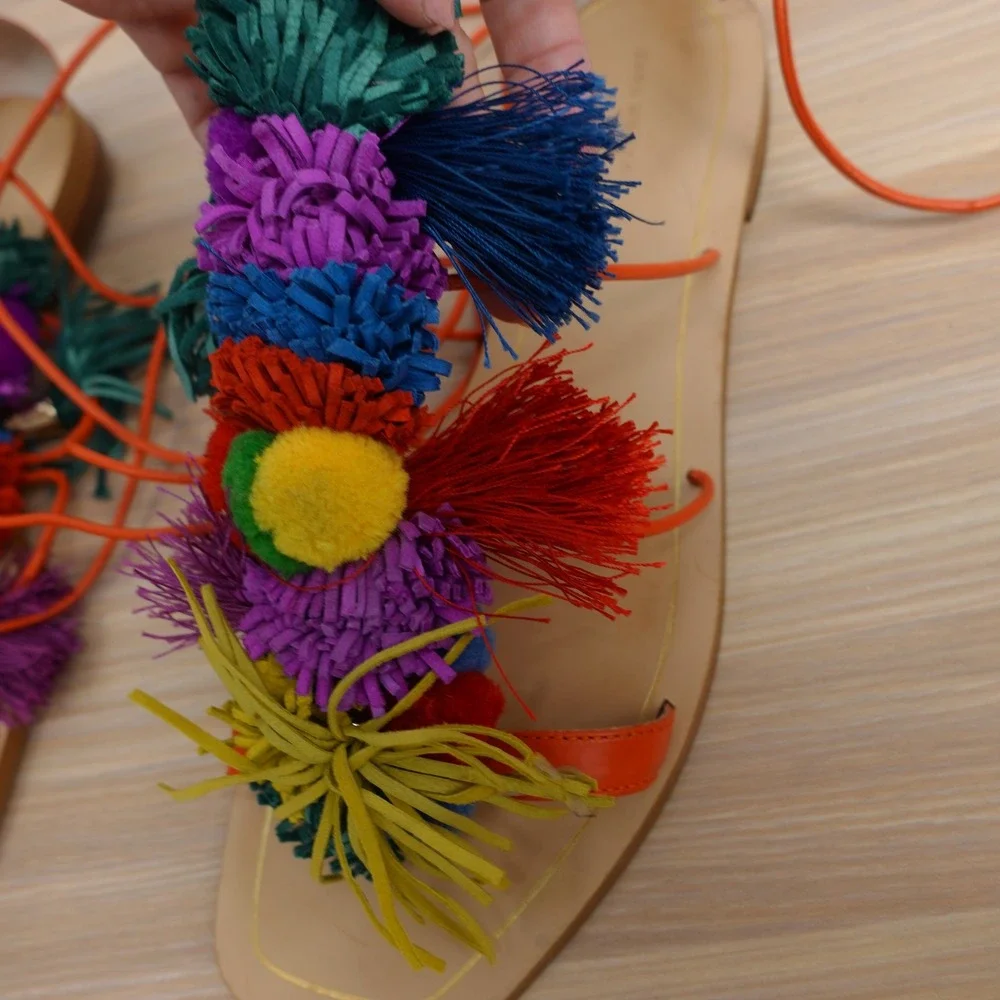 Zara Womens Gladiator Sandals 39 8.5 Y2K Boho Summer Festival Pom Pom Tassel